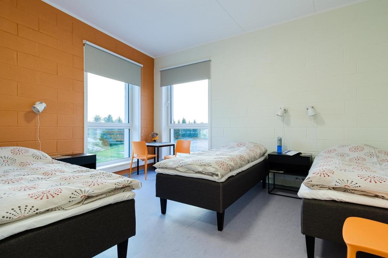 Maerjamaa Spordihoone Hostel Екстериор снимка